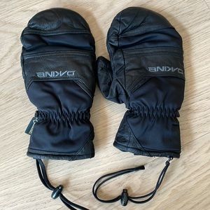 Dakine GORE-TEX Baron Mitten, Black, L